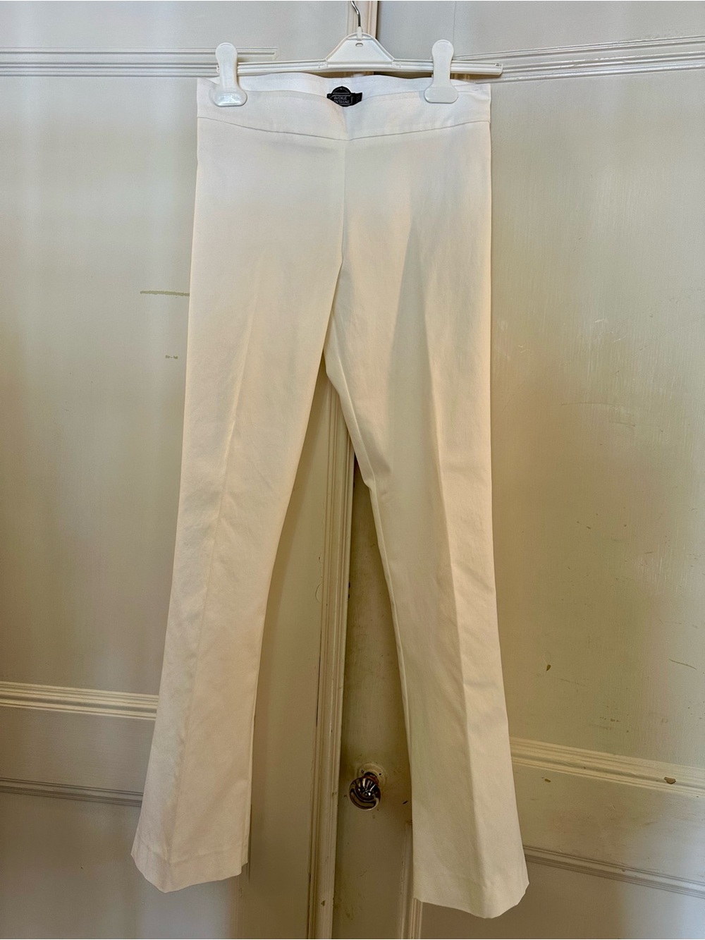 Avenue Montaigne White Pants - Size 4